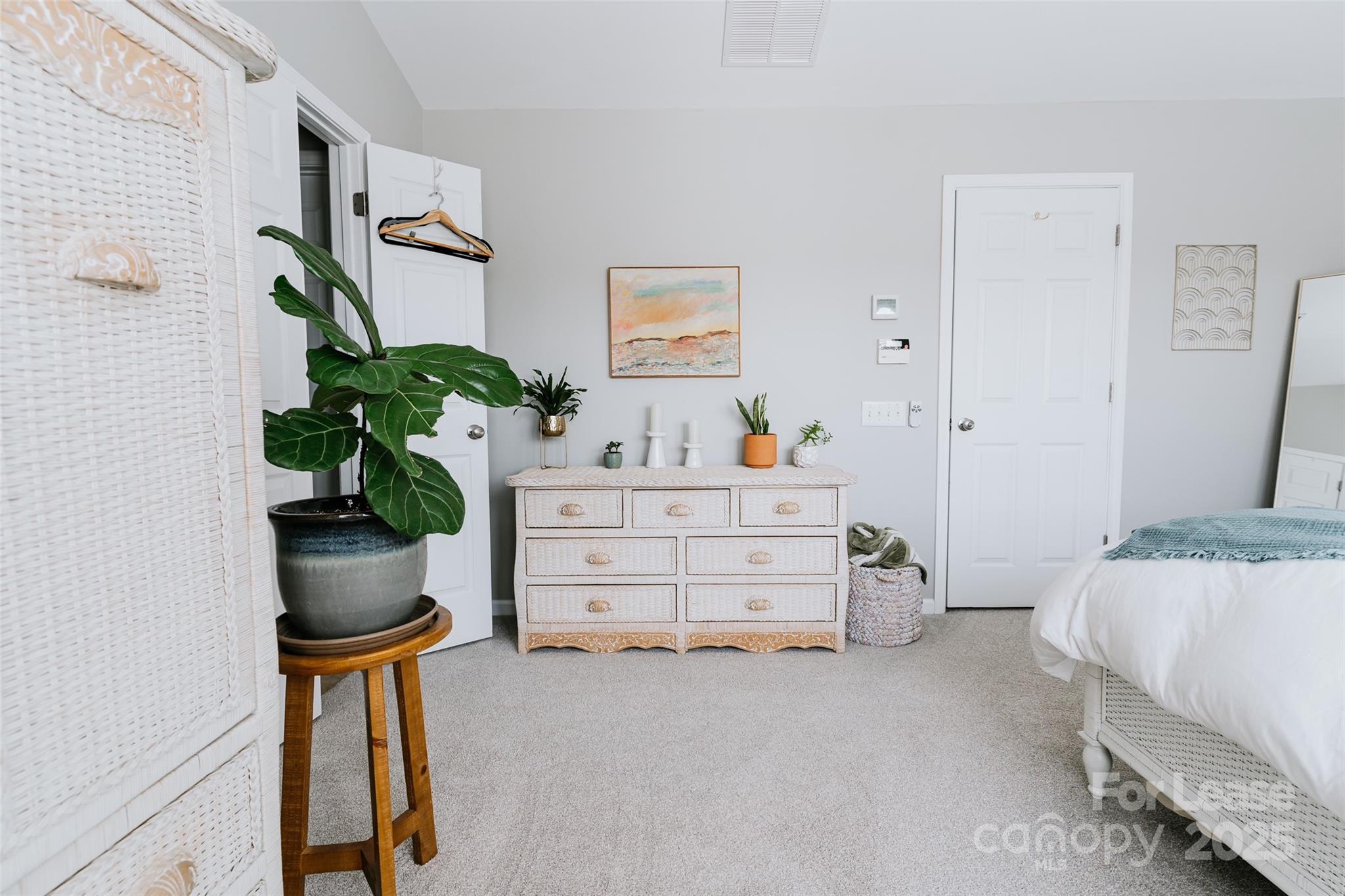 Magnolia Park - Residential Lease