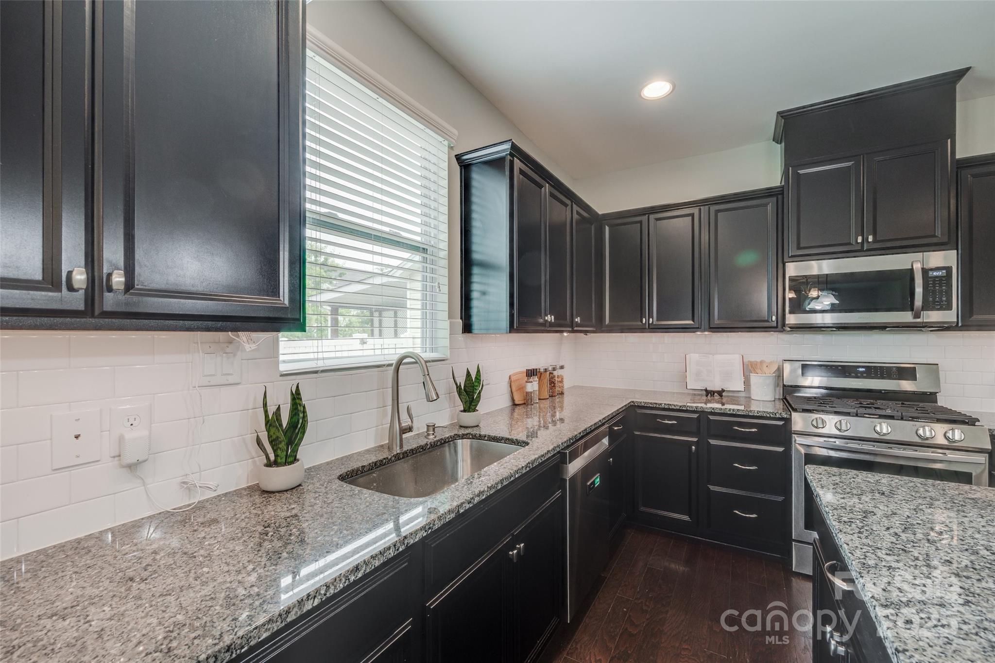 Kings Grove Manor - Residential