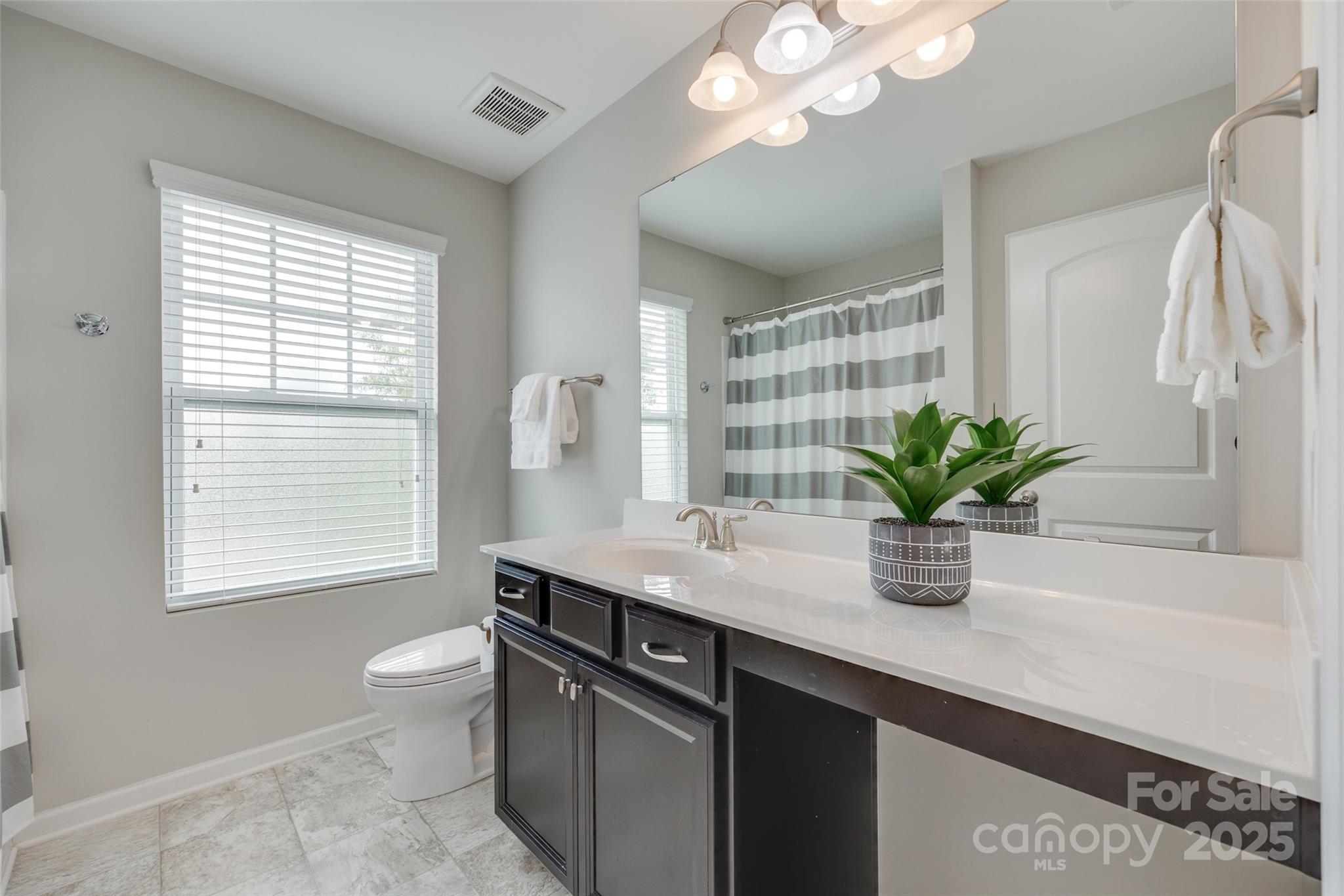 Kings Grove Manor - Residential