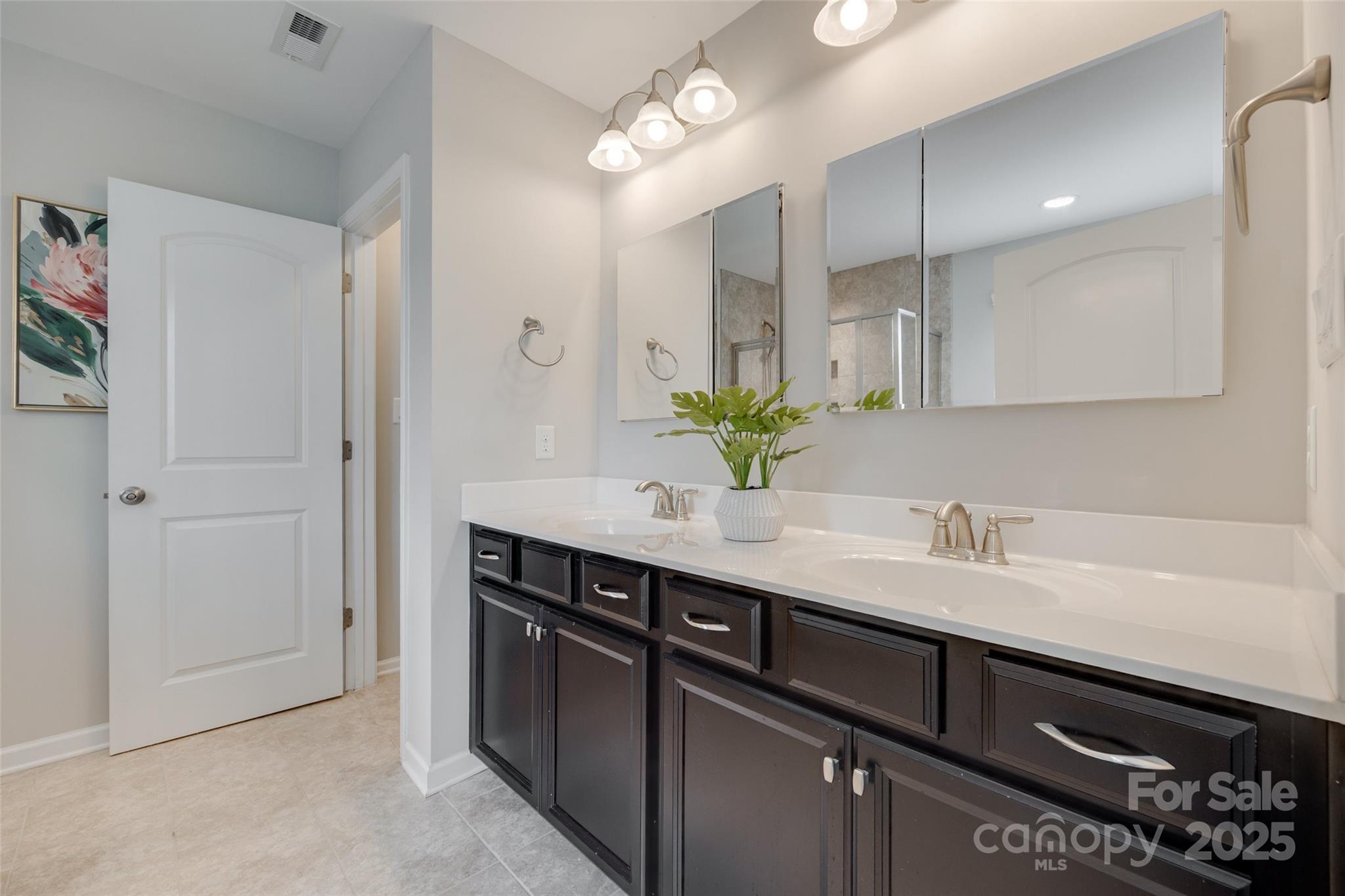 Kings Grove Manor - Residential