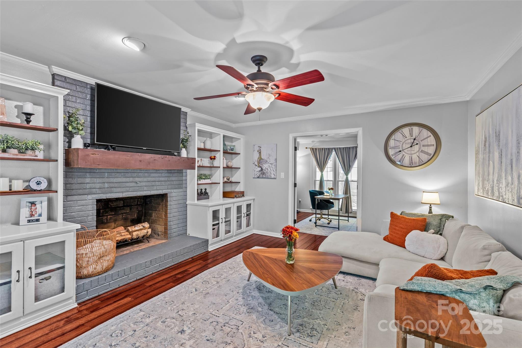 Point Crossing - Residential