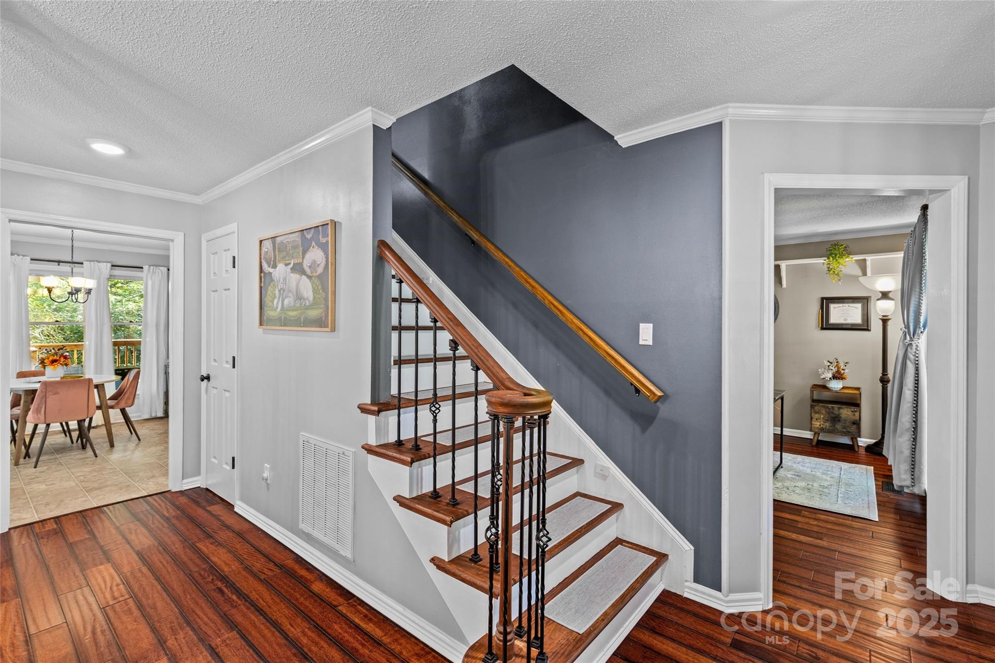 Point Crossing - Residential