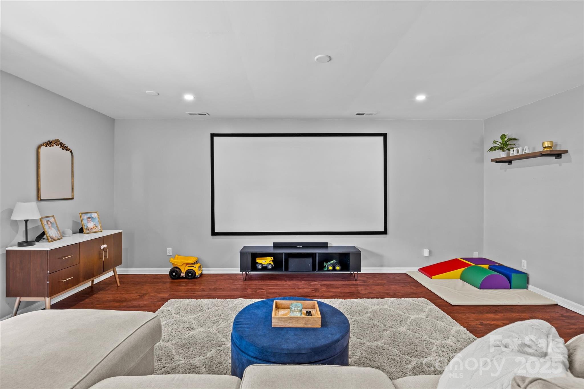 Point Crossing - Residential