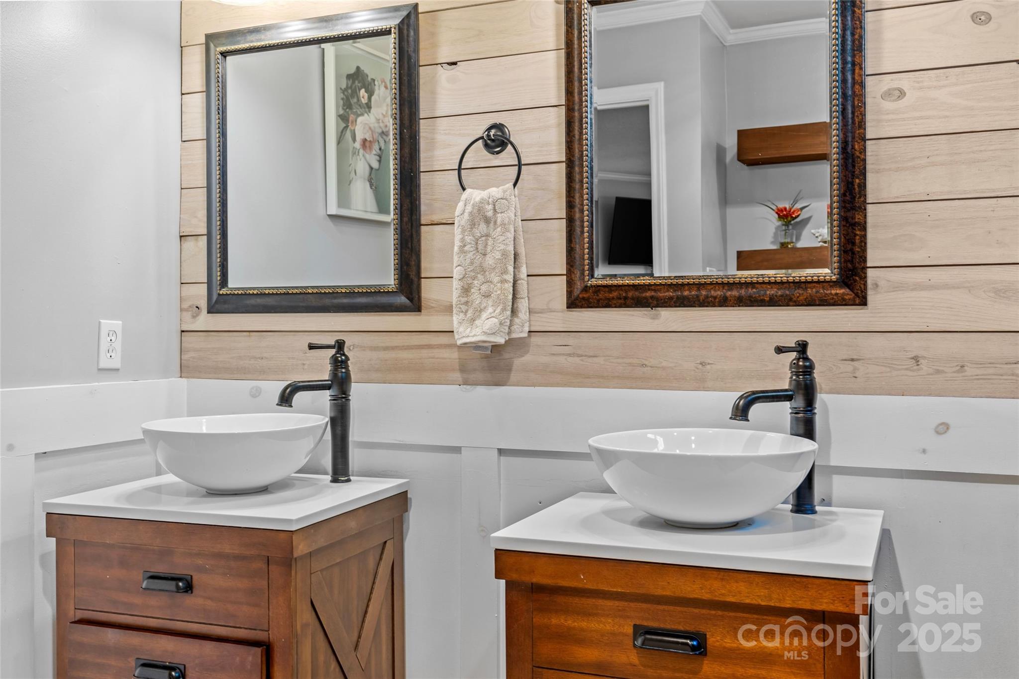 Point Crossing - Residential