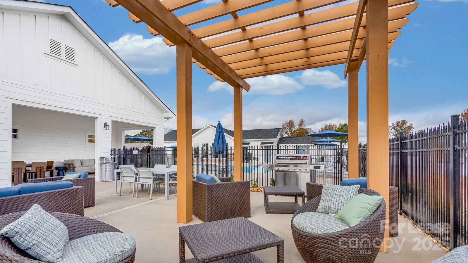 Monroe, North Carolina 28110, United States, 1 Bedroom Bedrooms, ,1 BathroomBathrooms,Residential,Active,34333