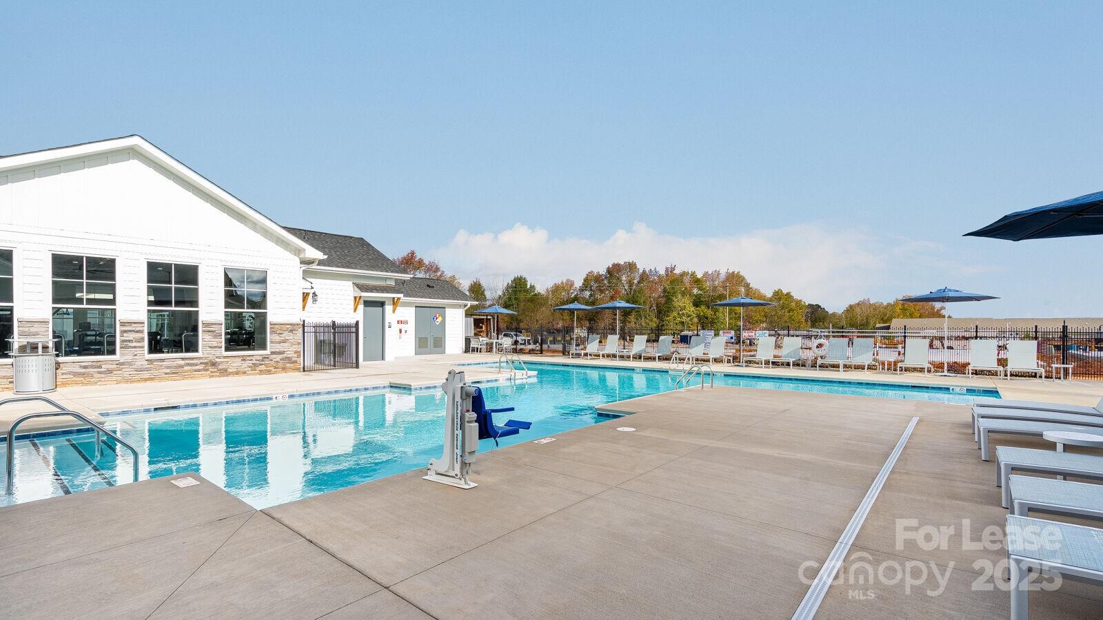 Monroe, North Carolina 28110, United States, 1 Bedroom Bedrooms, ,1 BathroomBathrooms,Residential,Active,34333