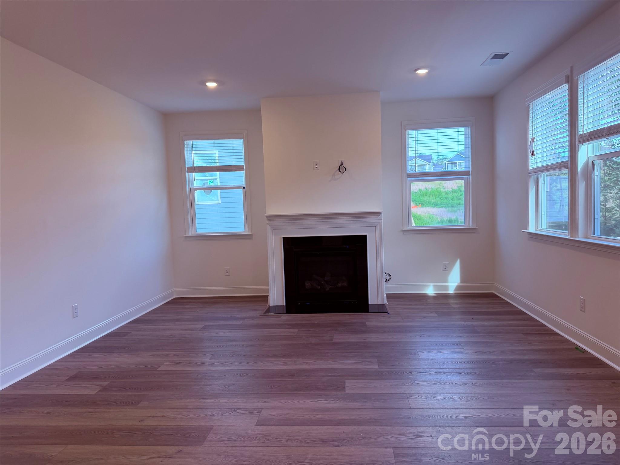 2116 Norwood Court