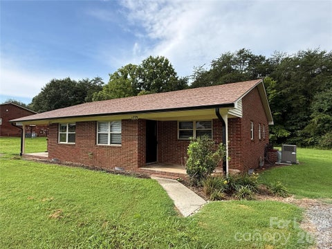 Photo of 1773 River Road, Lincolnton, NC 28092 (MLS # 4417169)