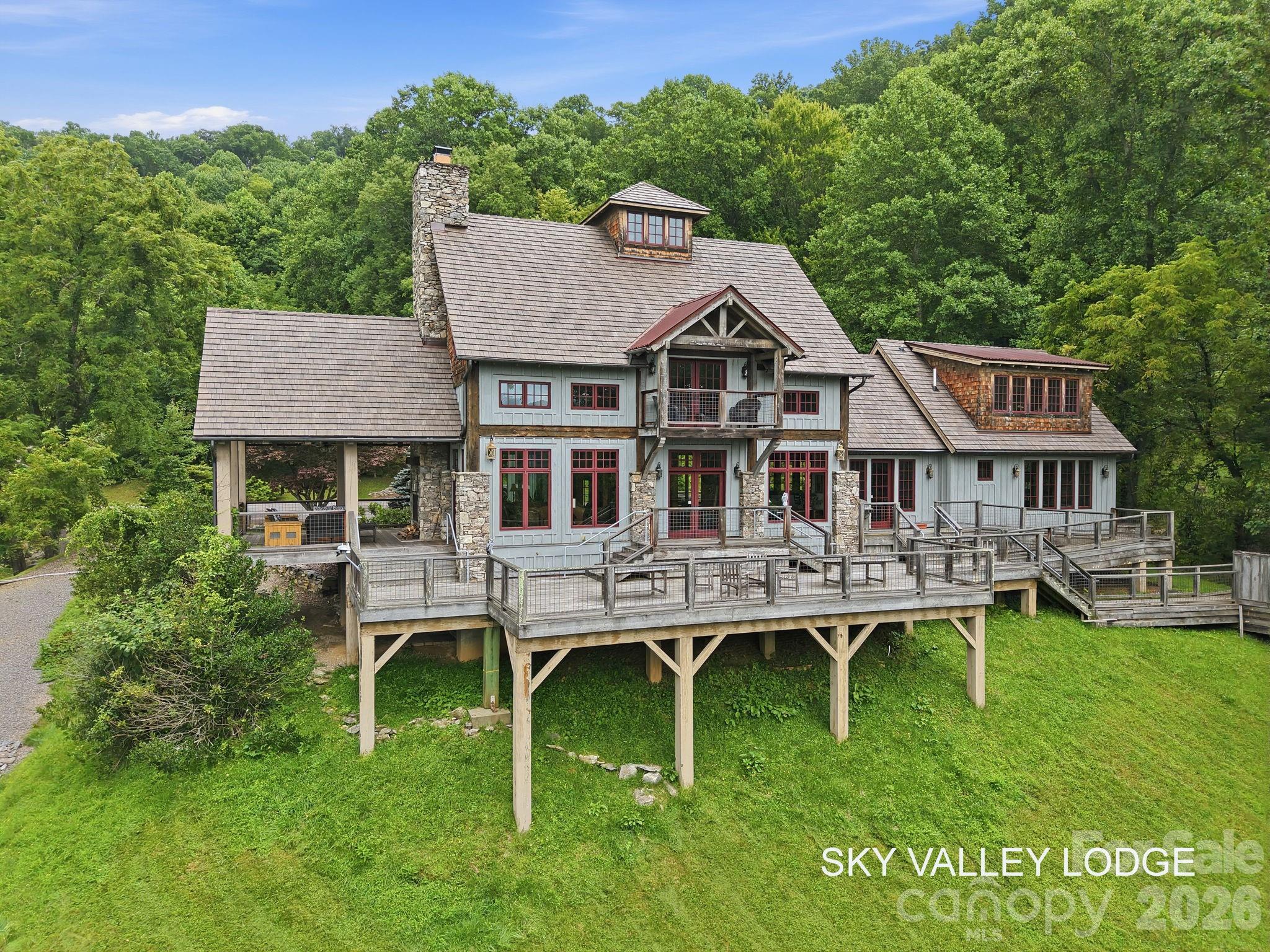 580 Freemont Dr, Leicester, NC, 28748, USA, 5 Bedrooms Bedrooms, ,5 BathroomsBathrooms,Residential,Active,580 Freemont Dr,4057787