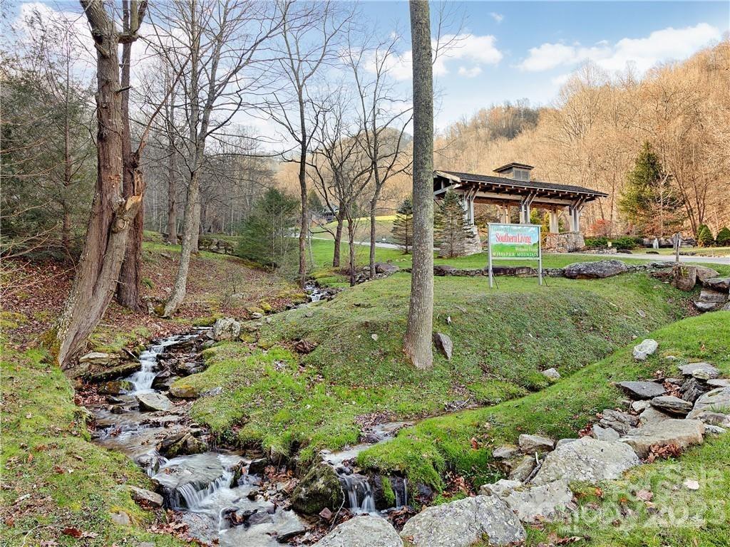 Whisper Mountain - Residential