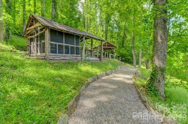 580 Freemont Dr, Leicester, NC, 28748, USA, 5 Bedrooms Bedrooms, ,5 BathroomsBathrooms,Residential,Active,580 Freemont Dr,4057787