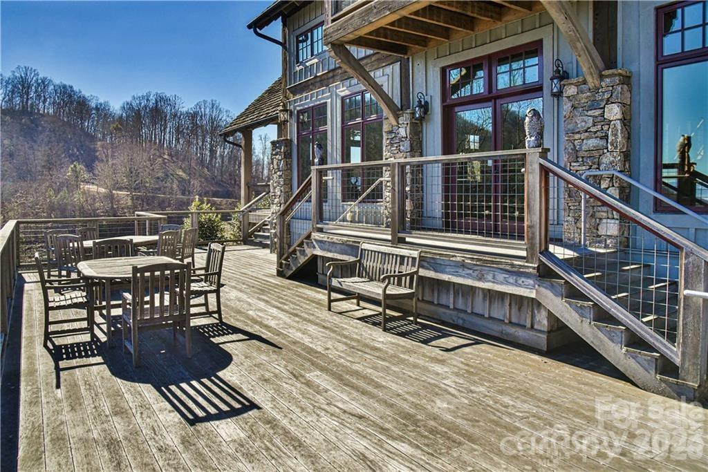 580 Freemont Dr, Leicester, NC, 28748, USA, 5 Bedrooms Bedrooms, ,5 BathroomsBathrooms,Residential,Active,580 Freemont Dr,4057787