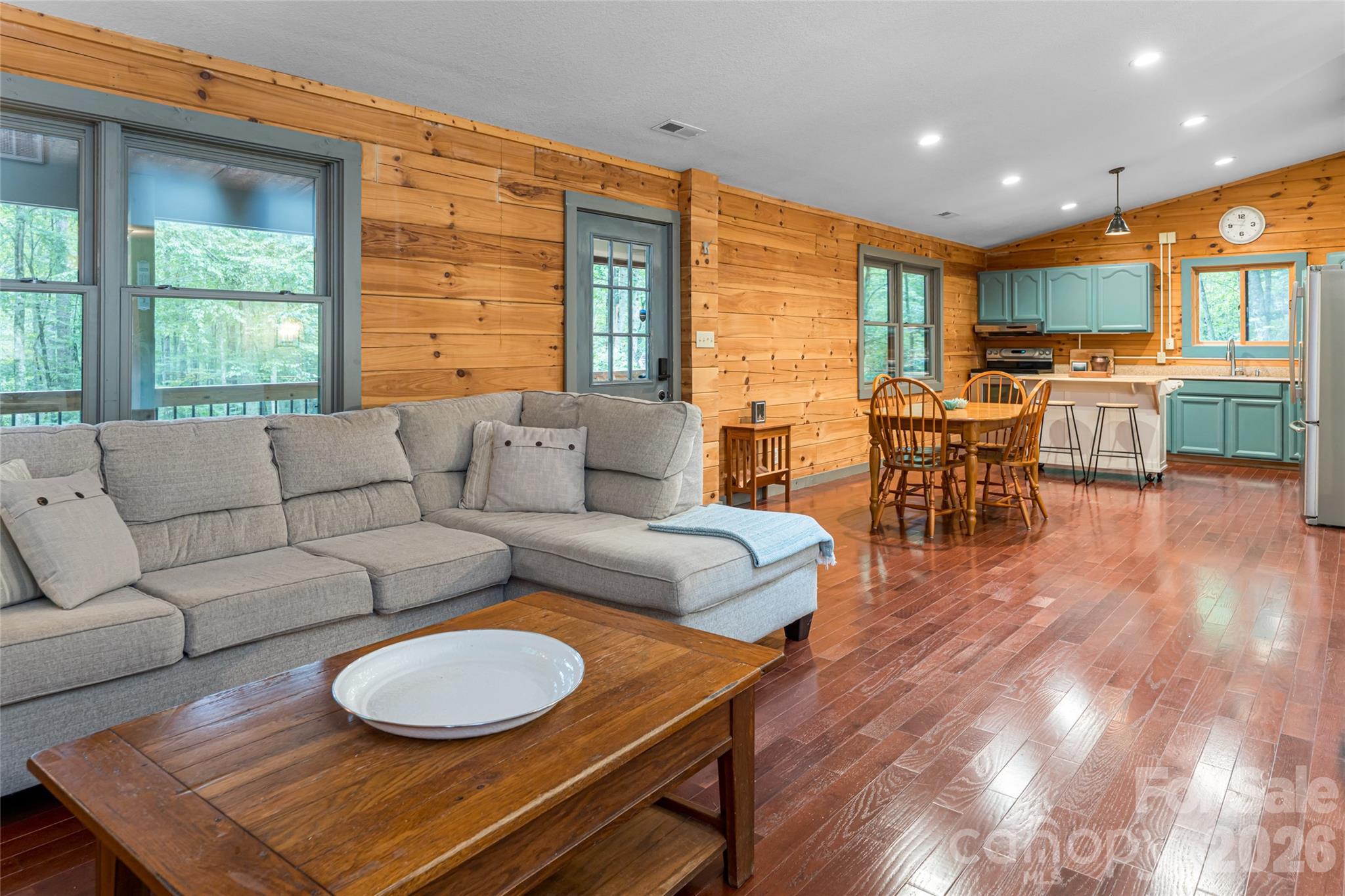 Quail Cove - Residential