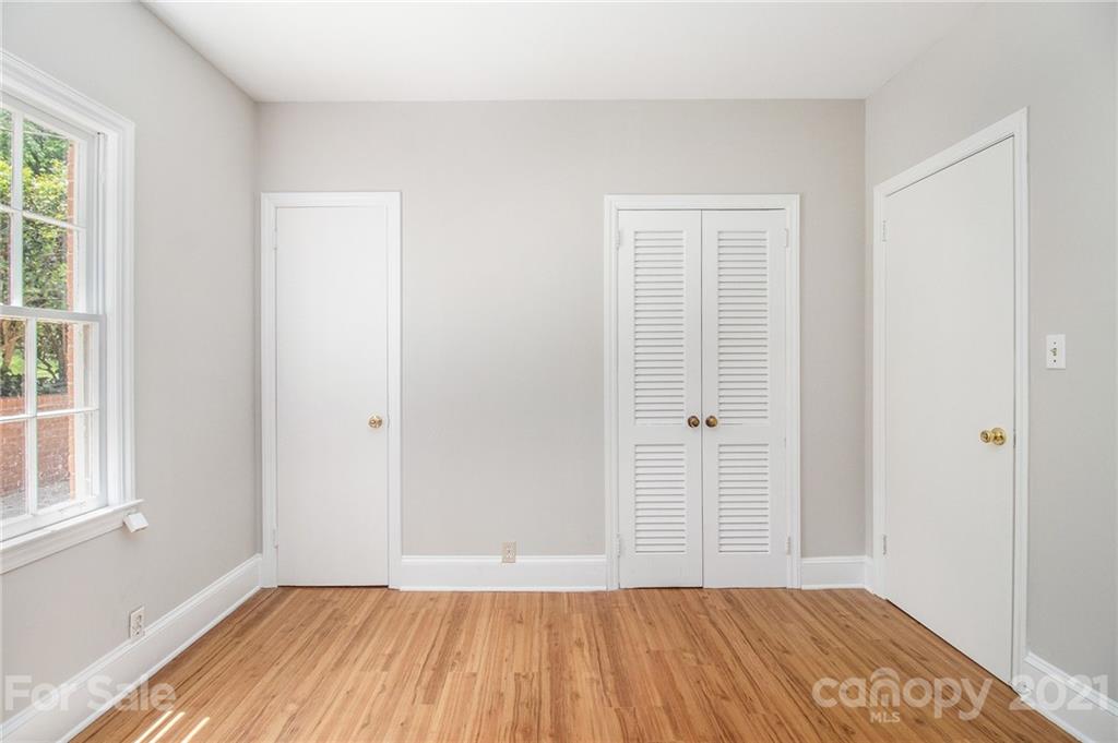 Middleburg Woods - Residential