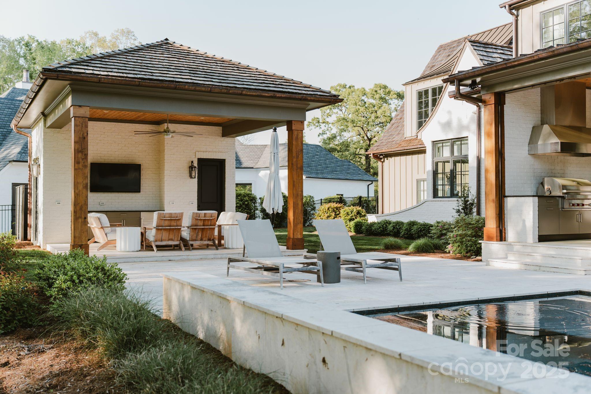 Carmel Estates West - Residential