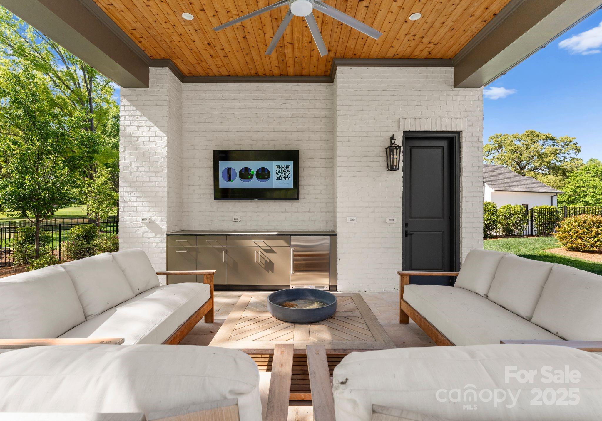 Carmel Estates West - Residential