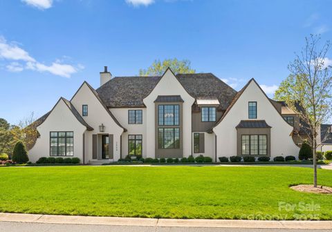 5924 Masters Court Charlotte NC 28226