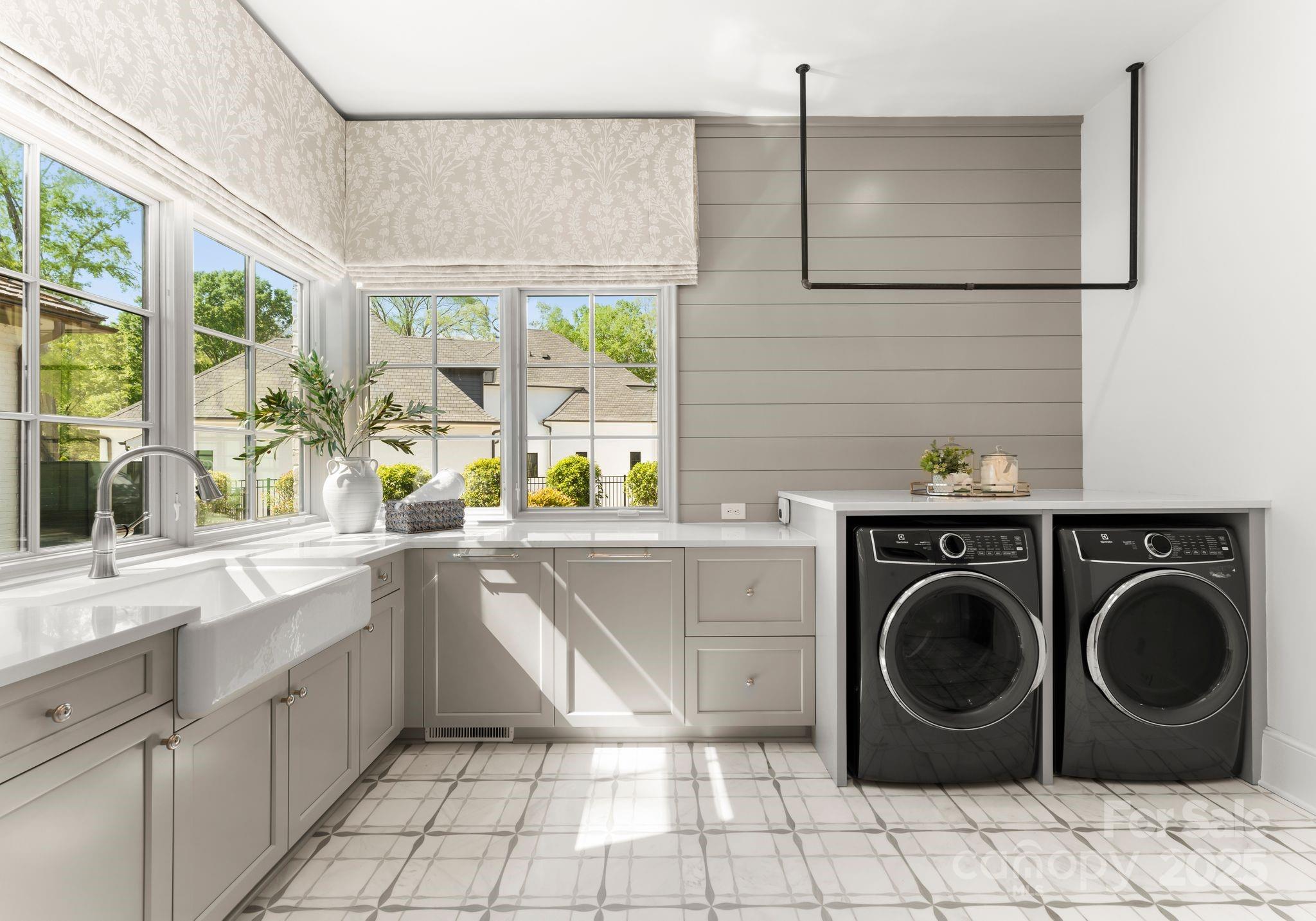 Carmel Estates West - Residential