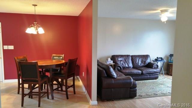 Catlin Heights - Residential