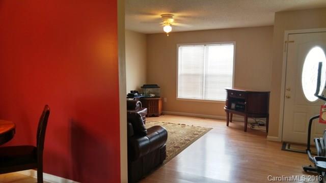 Catlin Heights - Residential