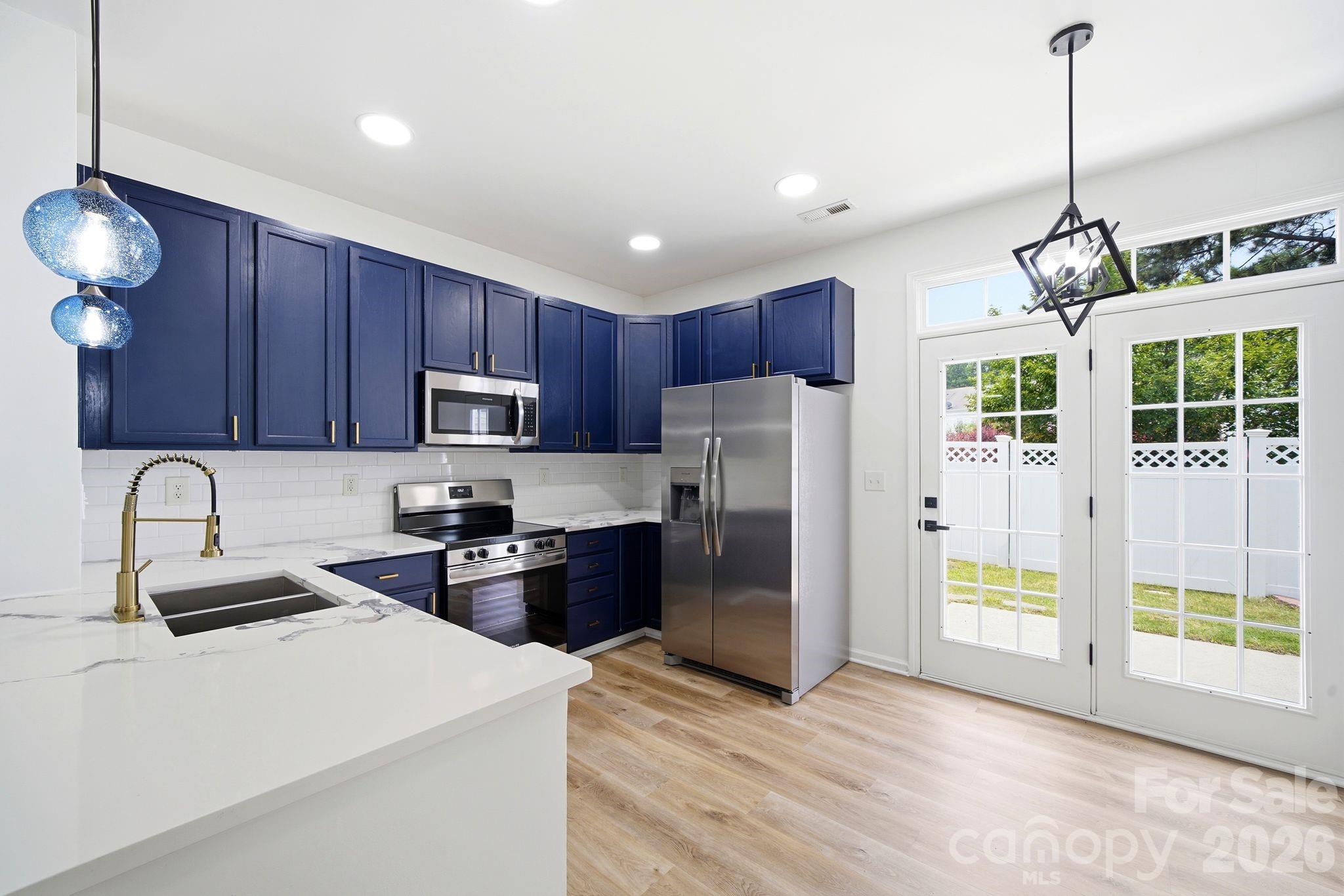 14237 Tamarack Drive