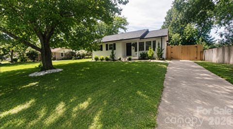 Photo of 7903 Teakwood Road, Indian Trail, NC 28079 (MLS # 4391940)