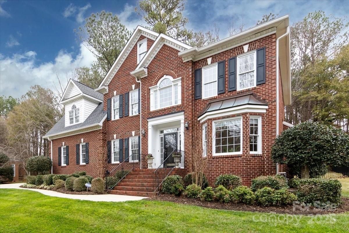 12430 Overlook Mountain Drive