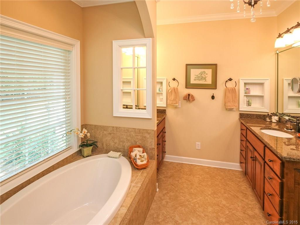 Carowood - Residential