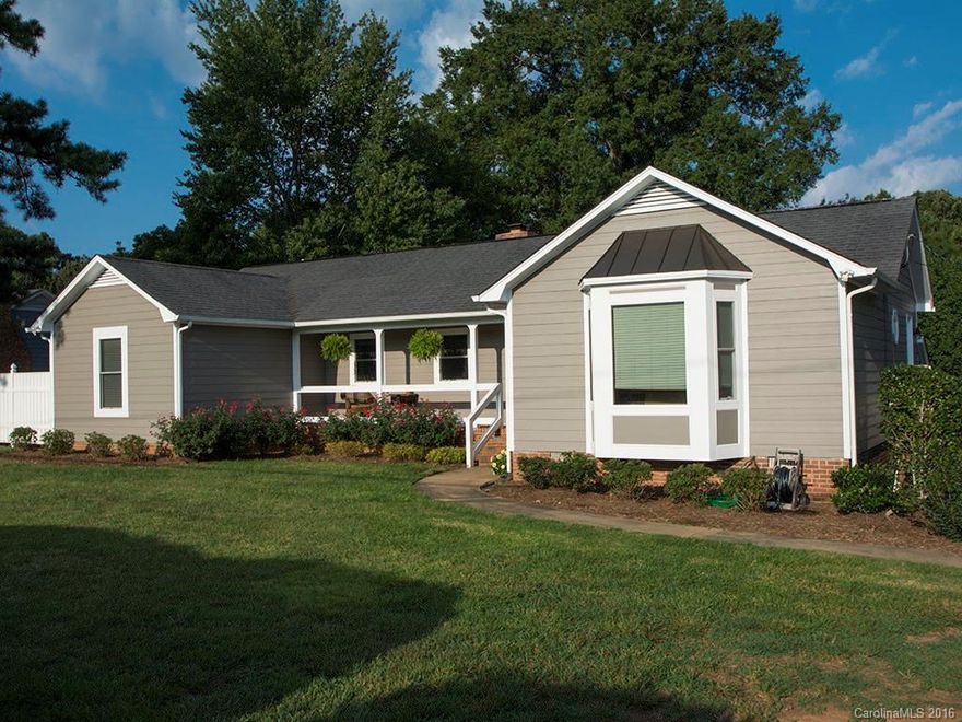 Hands down, a MUST SEE!! Beautifully flowing one level home with all new upgrades... new siding, new gutters, new windows, new Trane A/C, new paint, and all new redesigned closets to maximize space/efficiency! Bright, natural lighting with a HUGE yard, perfect for relaxing and outdoor fun! Inside, find large OPEN rooms, exceptional for entertaining and functionality. Nestled in one of Rock Hill's BEST locations, you simply won't find a better home with bang for buck! Private, Location, Comfy!!!