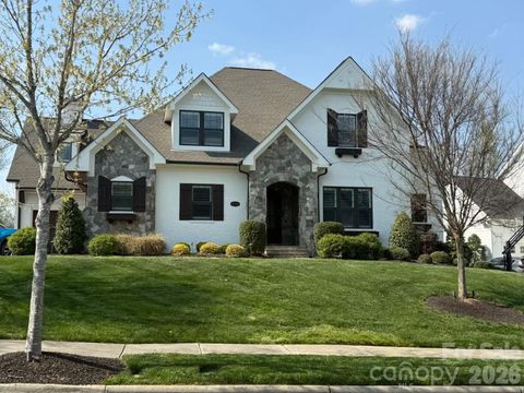 Photo of 17532 Gillican Overlook Road #109, Davidson, NC 28036 (MLS # 4362633)