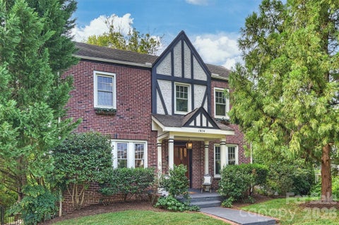Photo of 1814 Kensington Drive, Charlotte, NC 28205 (MLS # 4427273)