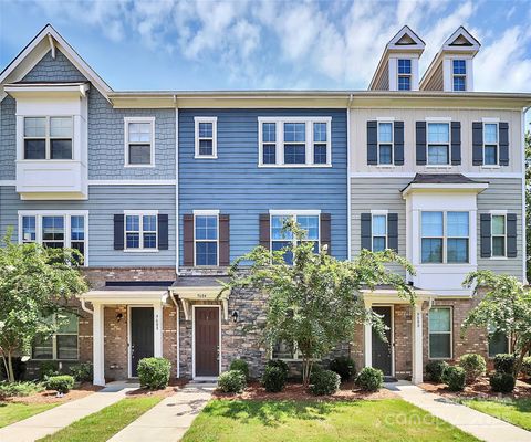 9604 Ainslie Downs Street Charlotte NC 28273