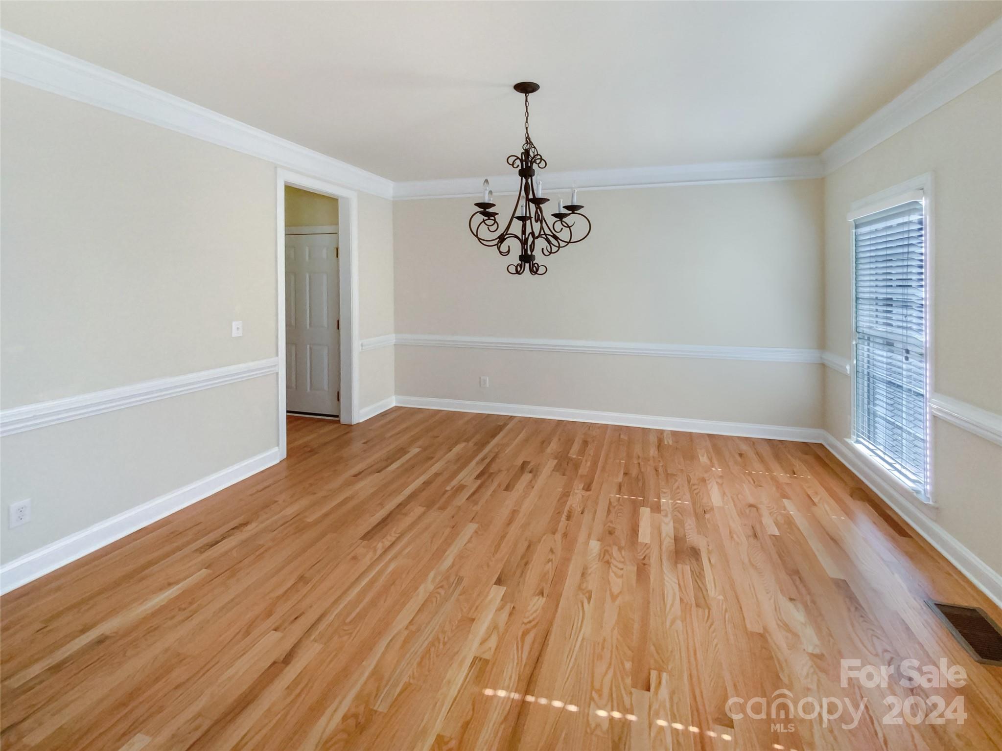 Macaulay - Residential