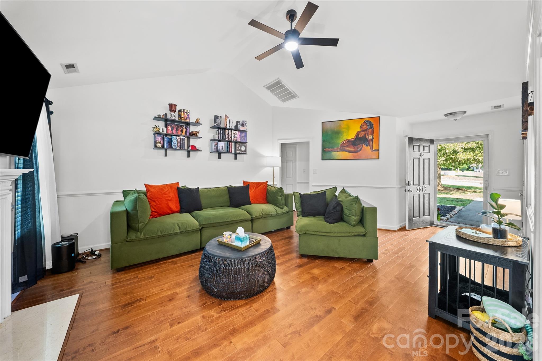 2613 Parkwest Drive 7