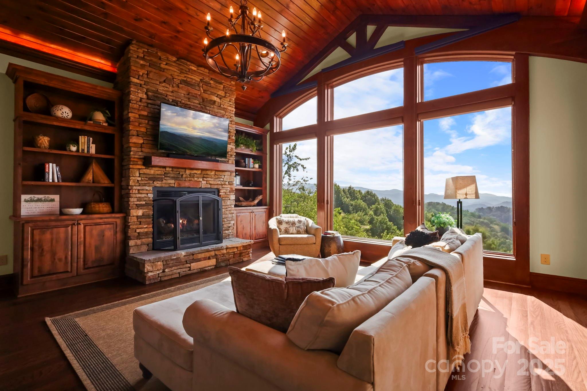 Laurel Ridge - Residential