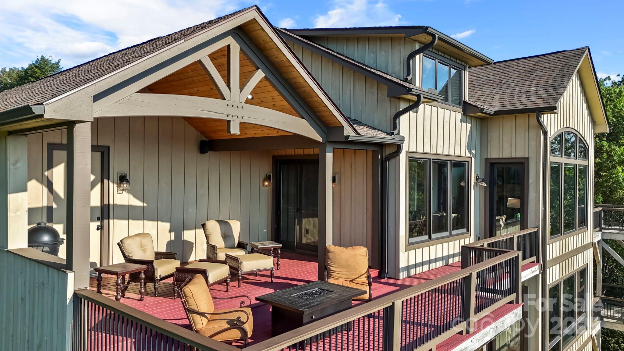 Laurel Ridge - Residential