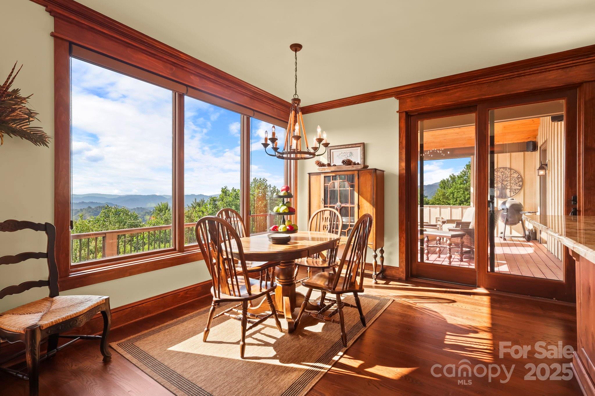 Laurel Ridge - Residential