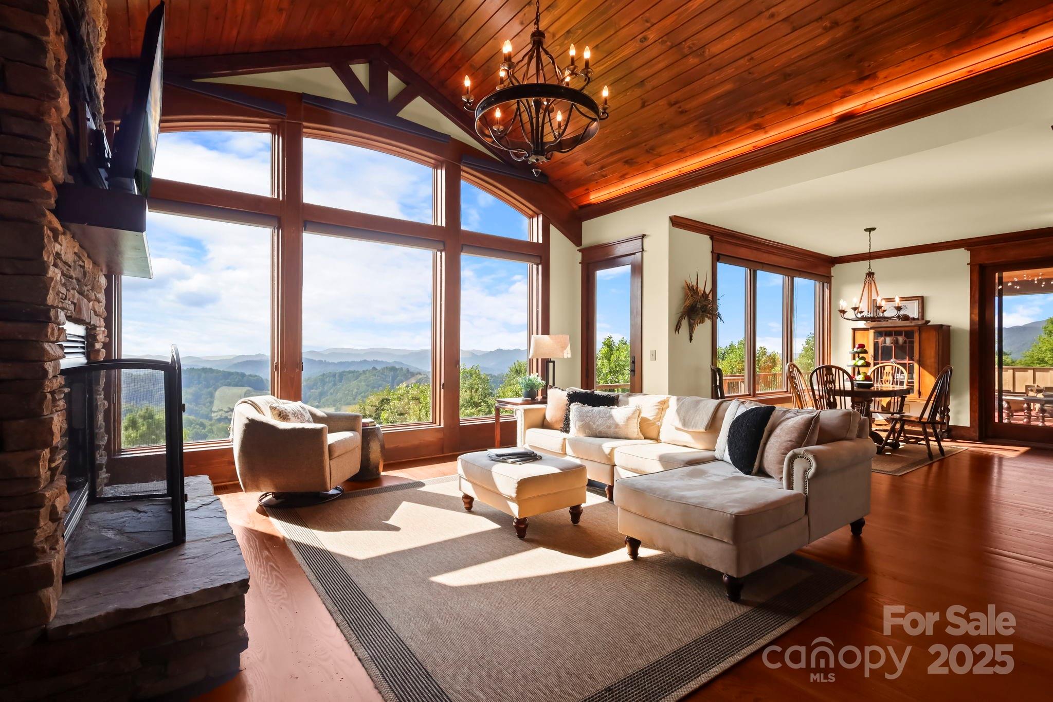 Laurel Ridge - Residential