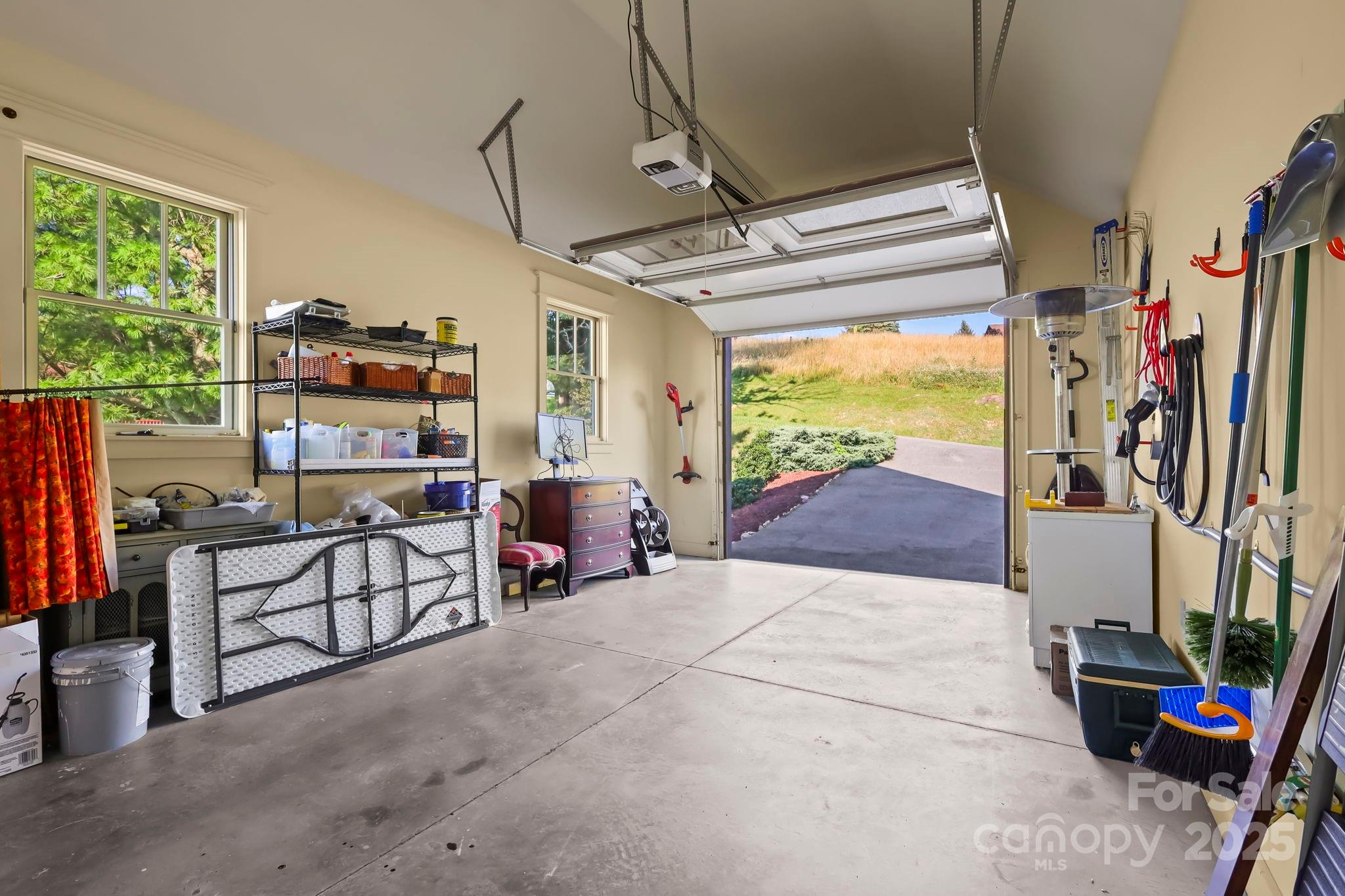 Laurel Ridge - Residential