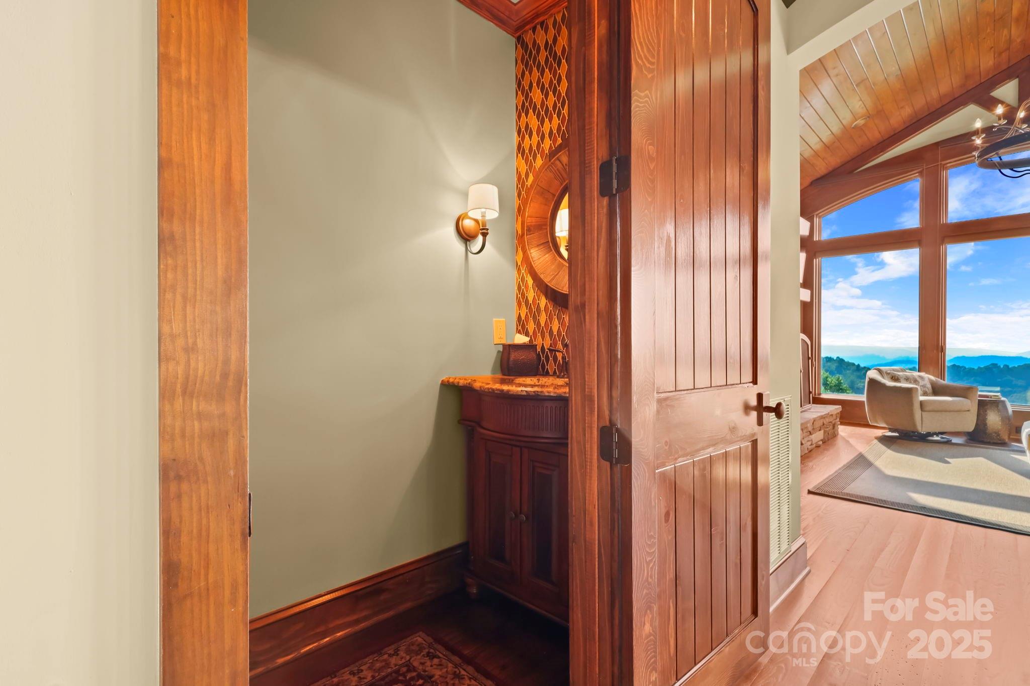 Laurel Ridge - Residential