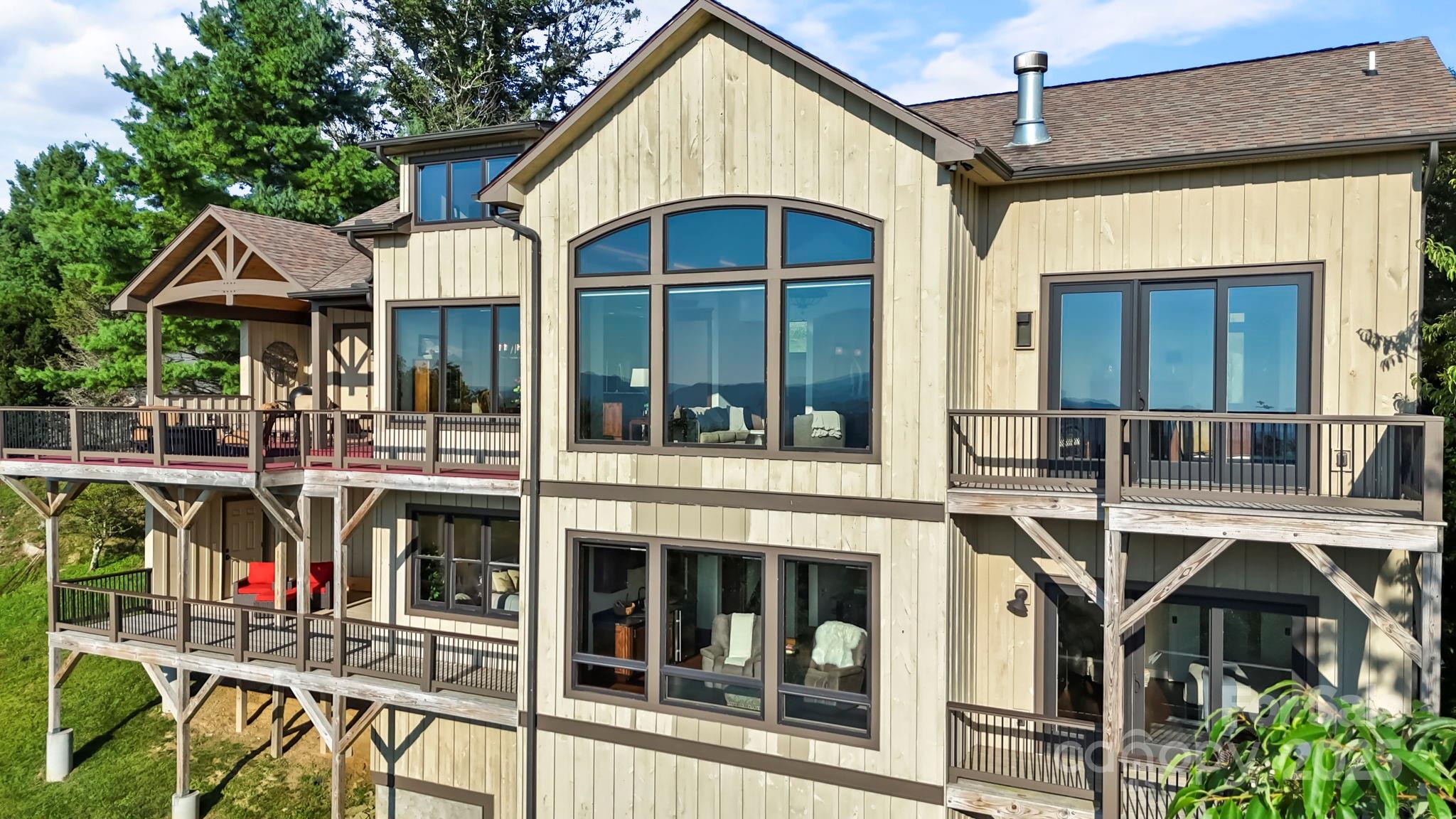 Laurel Ridge - Residential