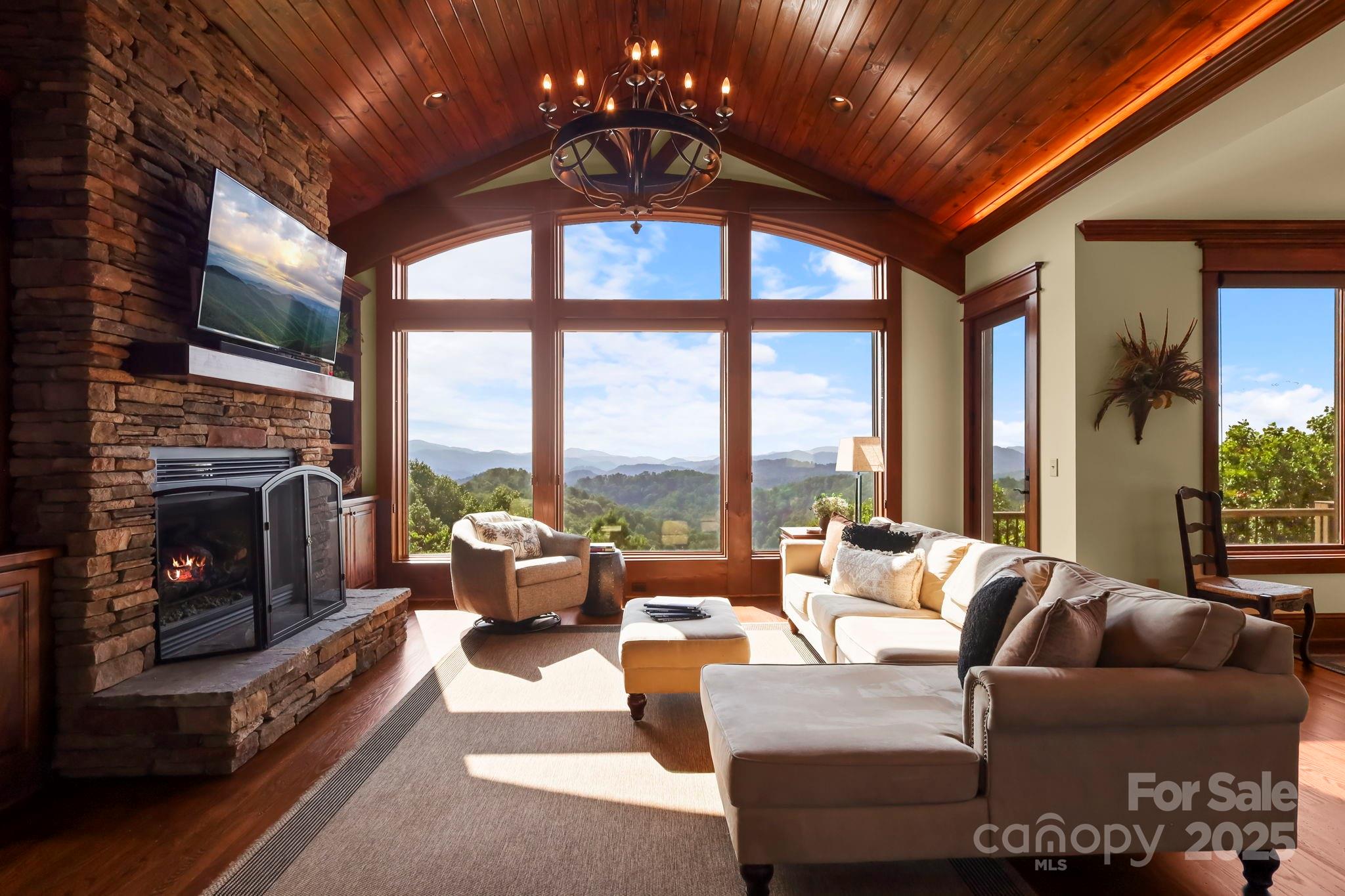 Laurel Ridge - Residential