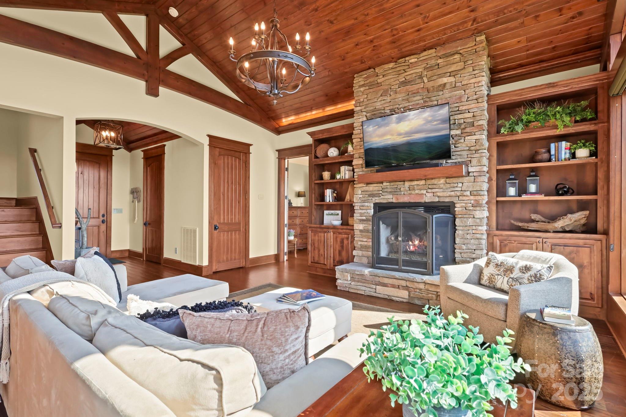 Laurel Ridge - Residential