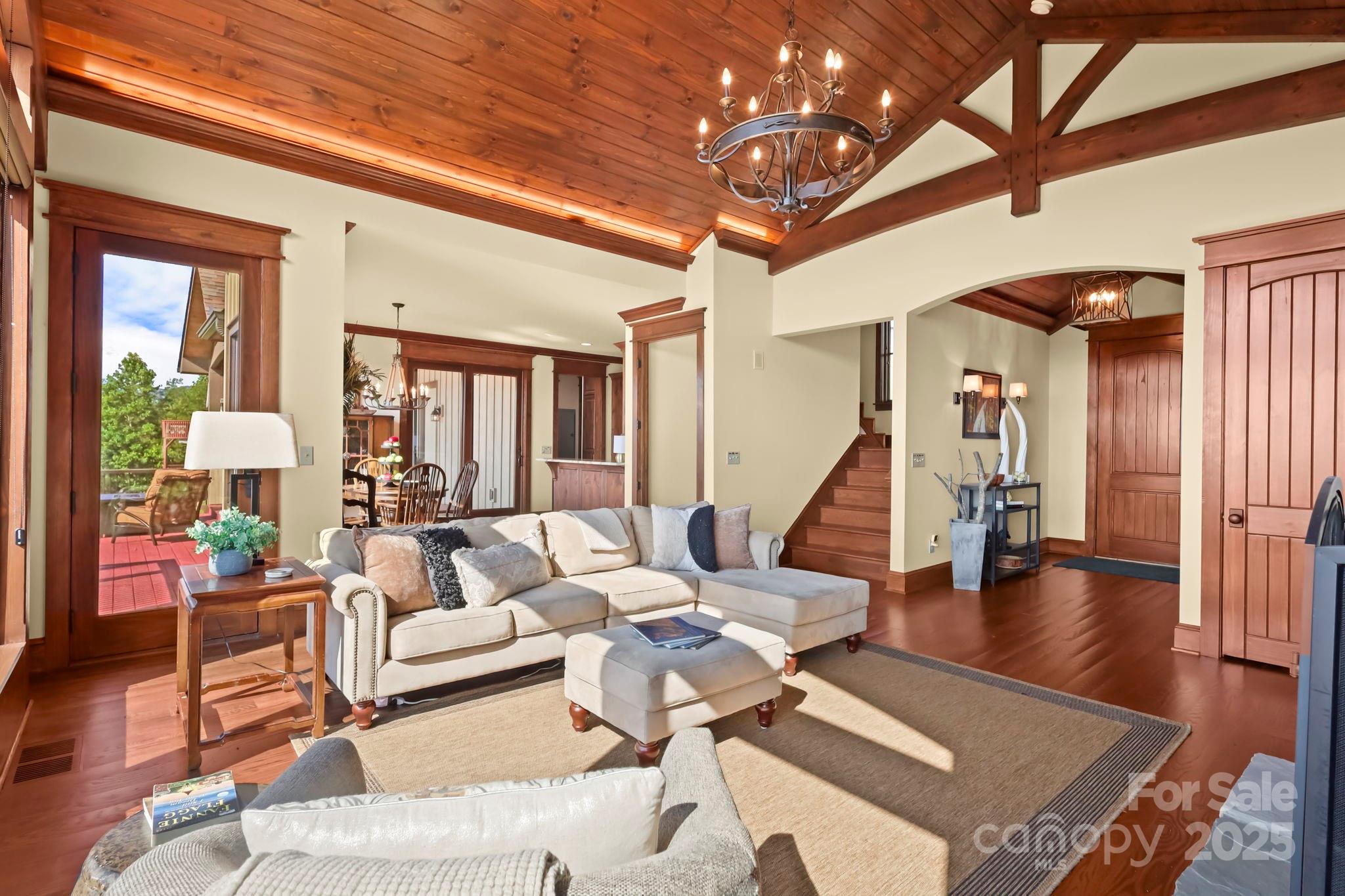 Laurel Ridge - Residential