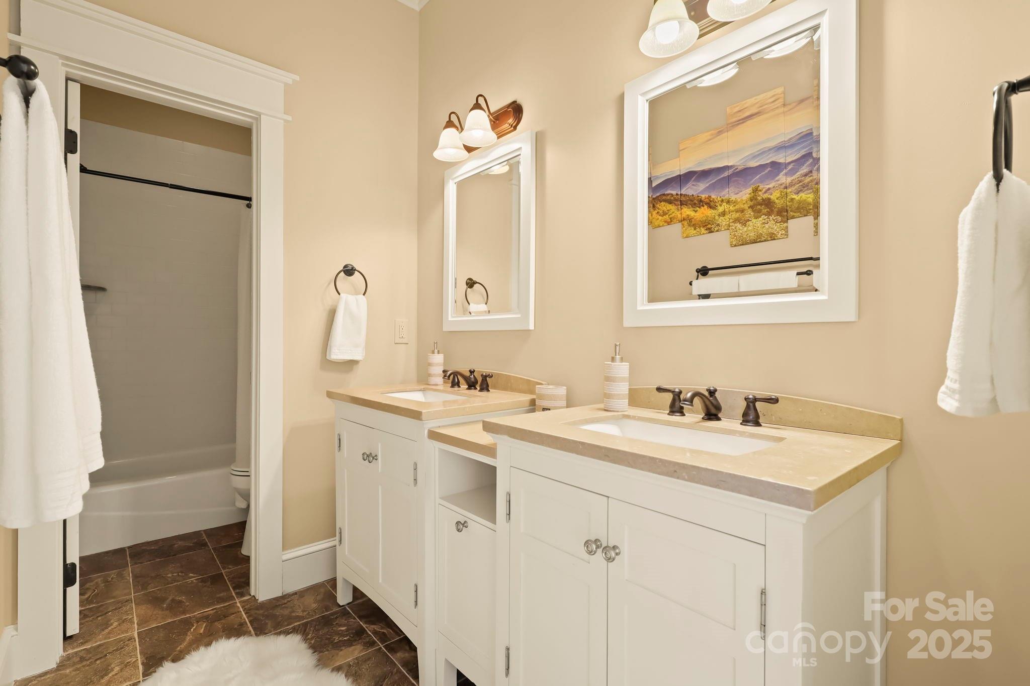 Laurel Ridge - Residential