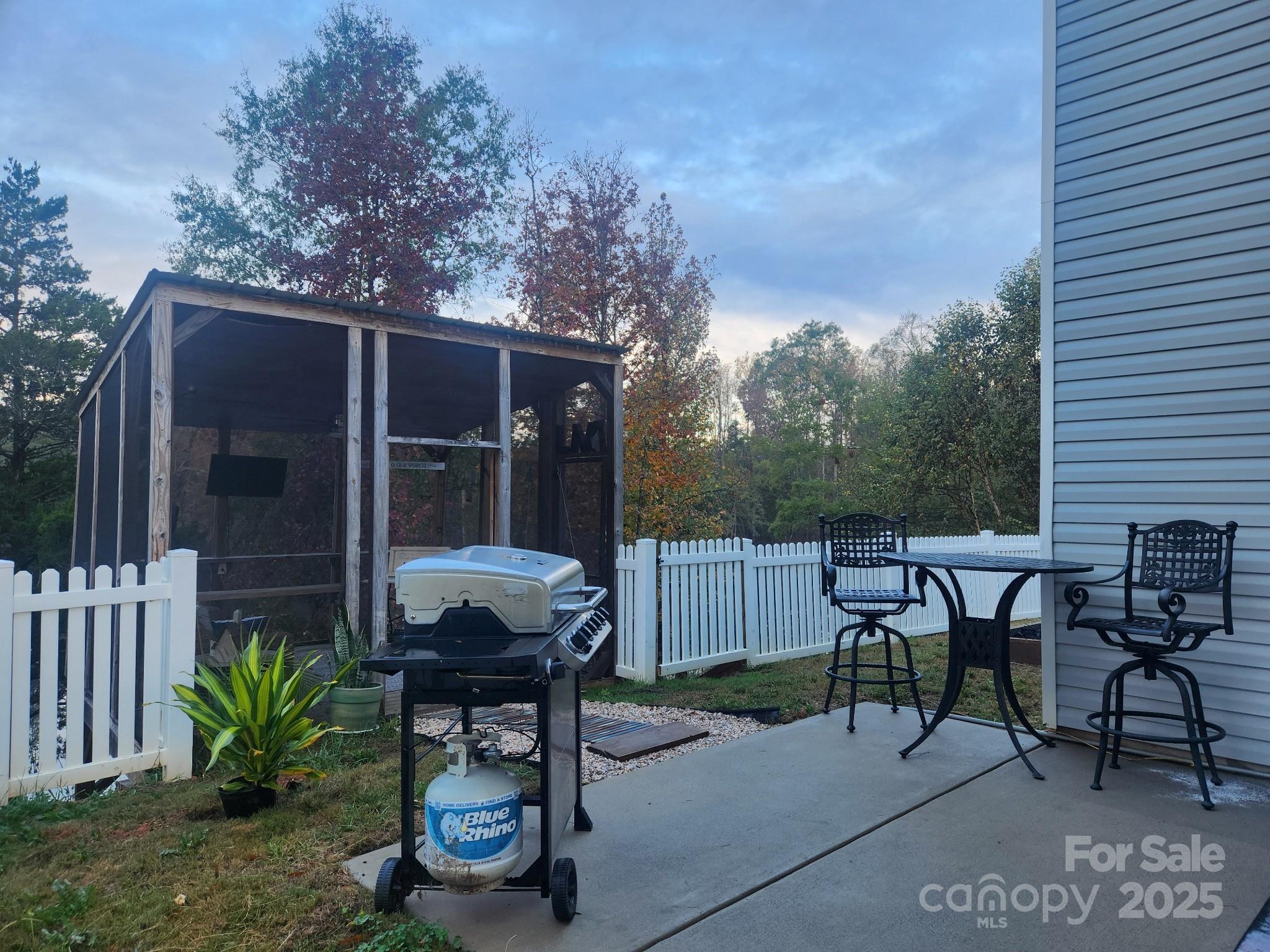 Austen Lakes - Residential