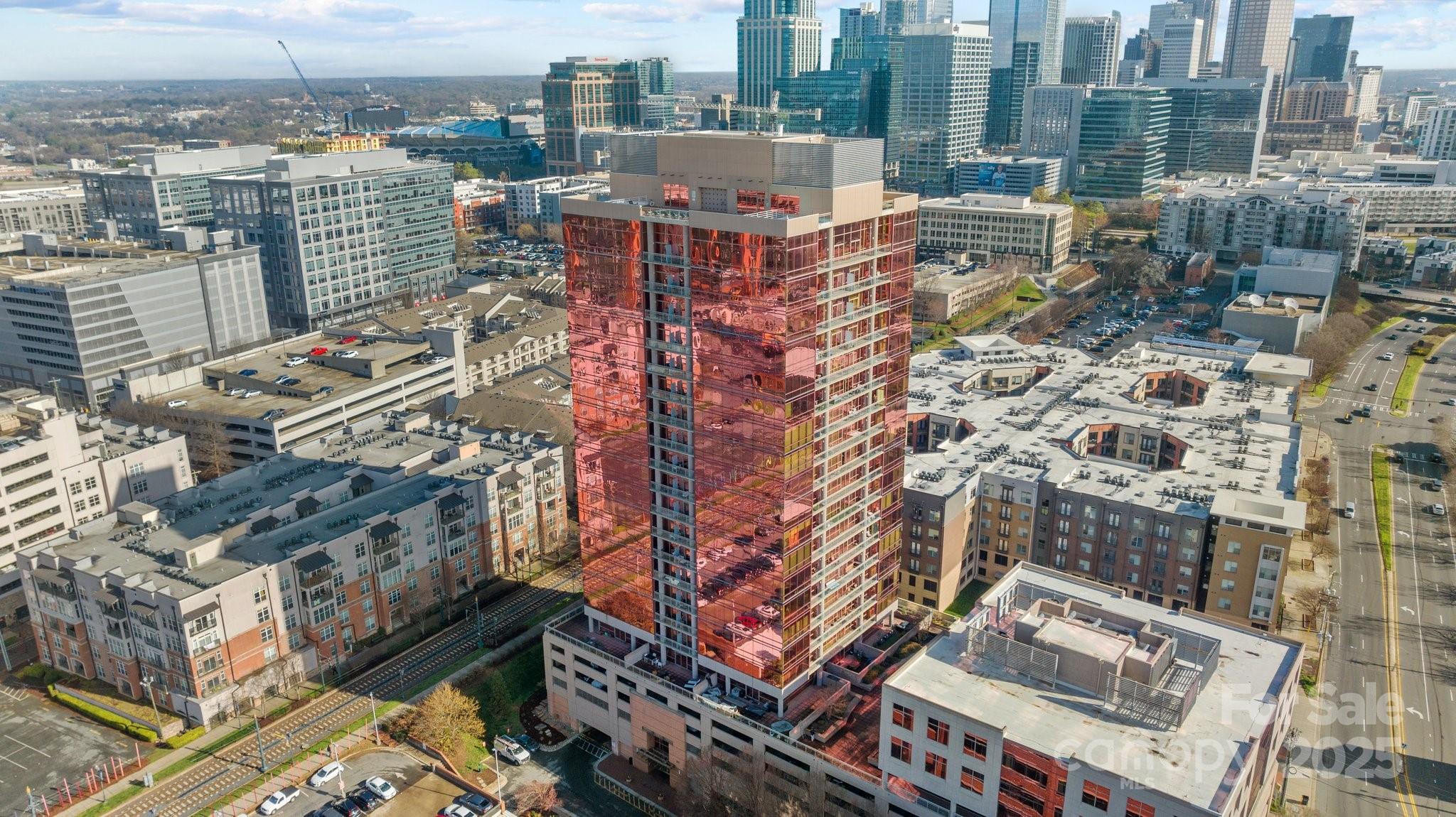315 Arlington Avenue 705