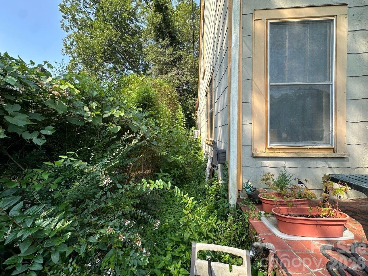 311 Beall Street NW