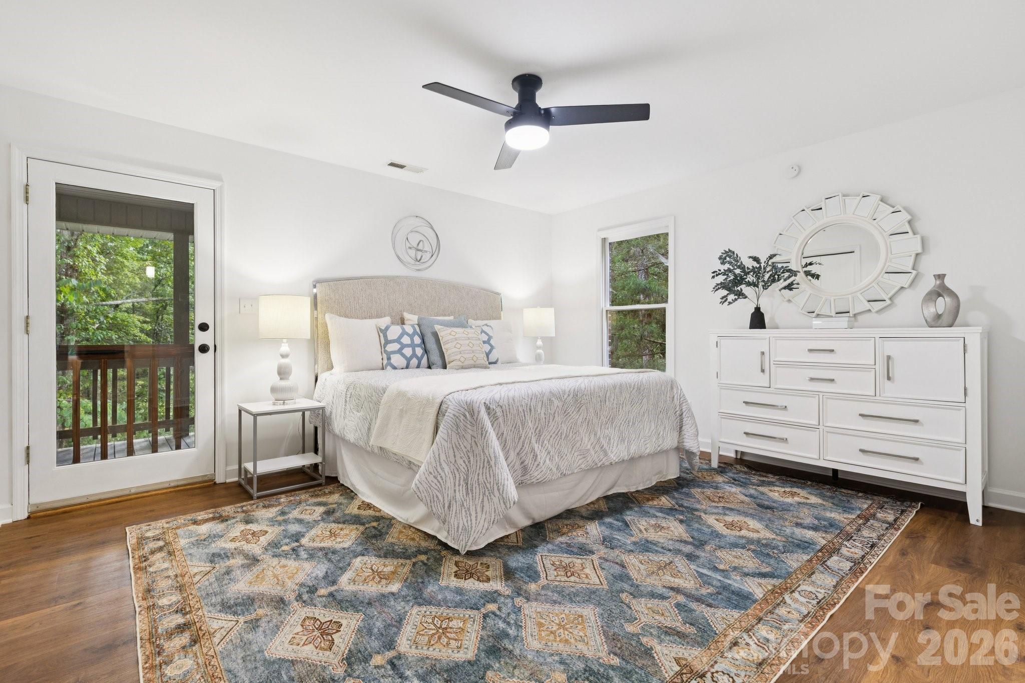 Huntington Oaks - Residential