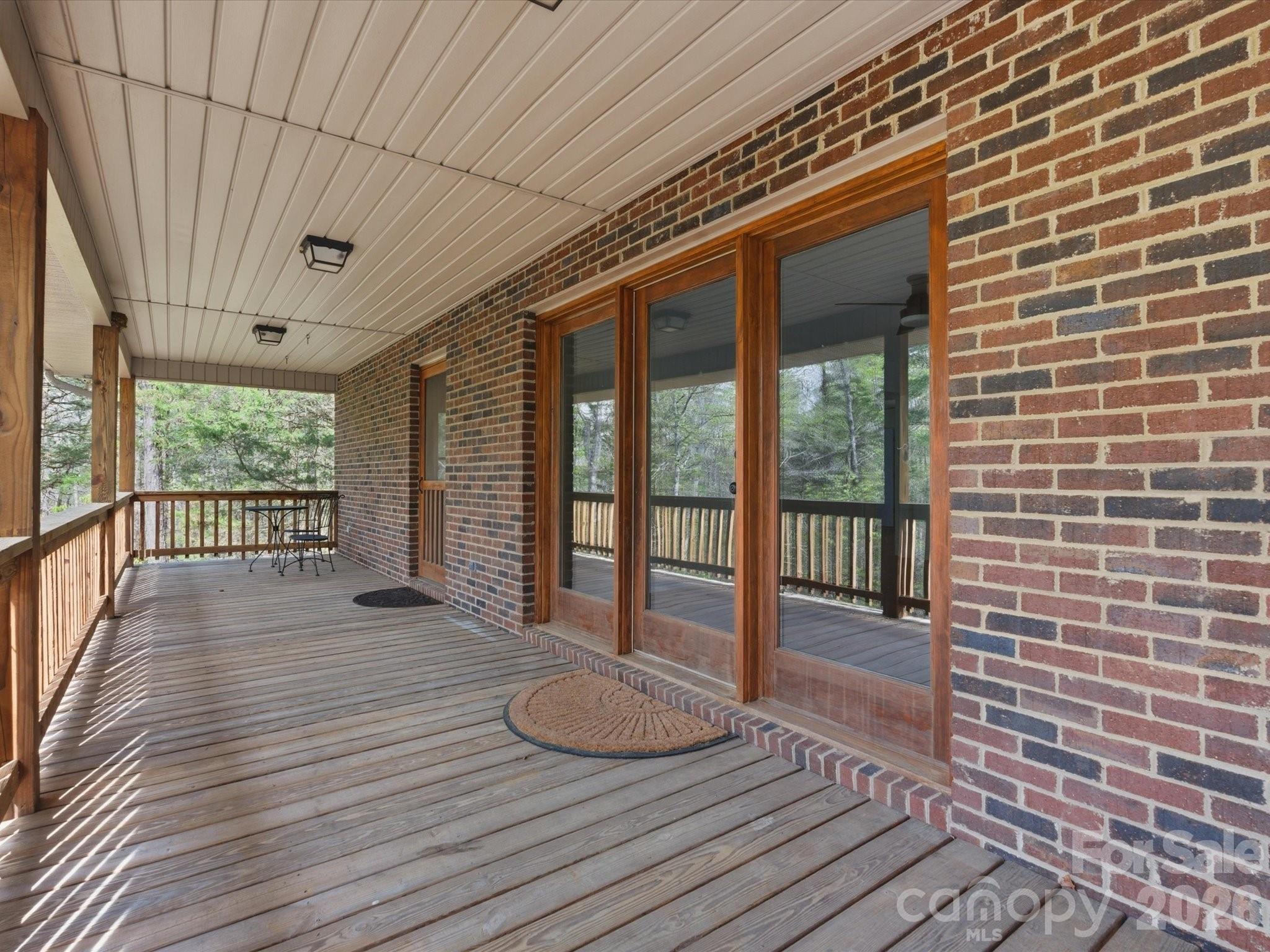 Huntington Oaks - Residential